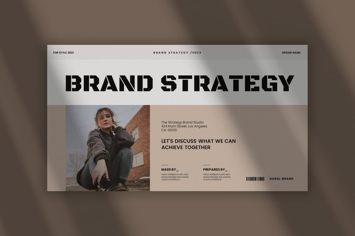 Aural - Template Powerpoint Strategi Merek yang Menarik